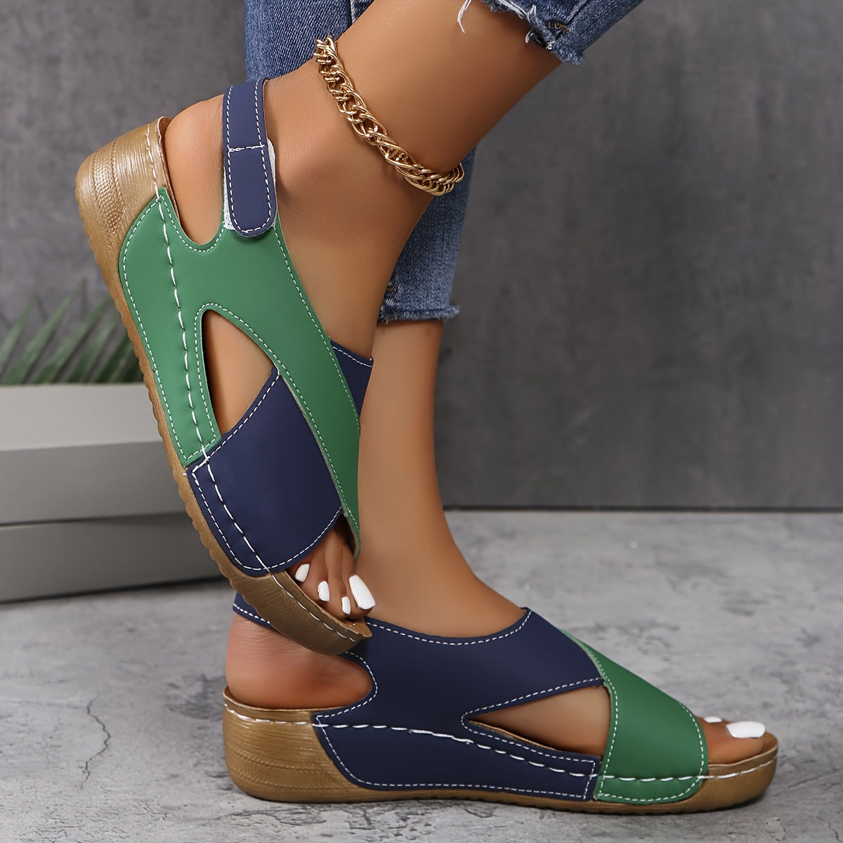 Laura – Bequeme orthopädische Sandale