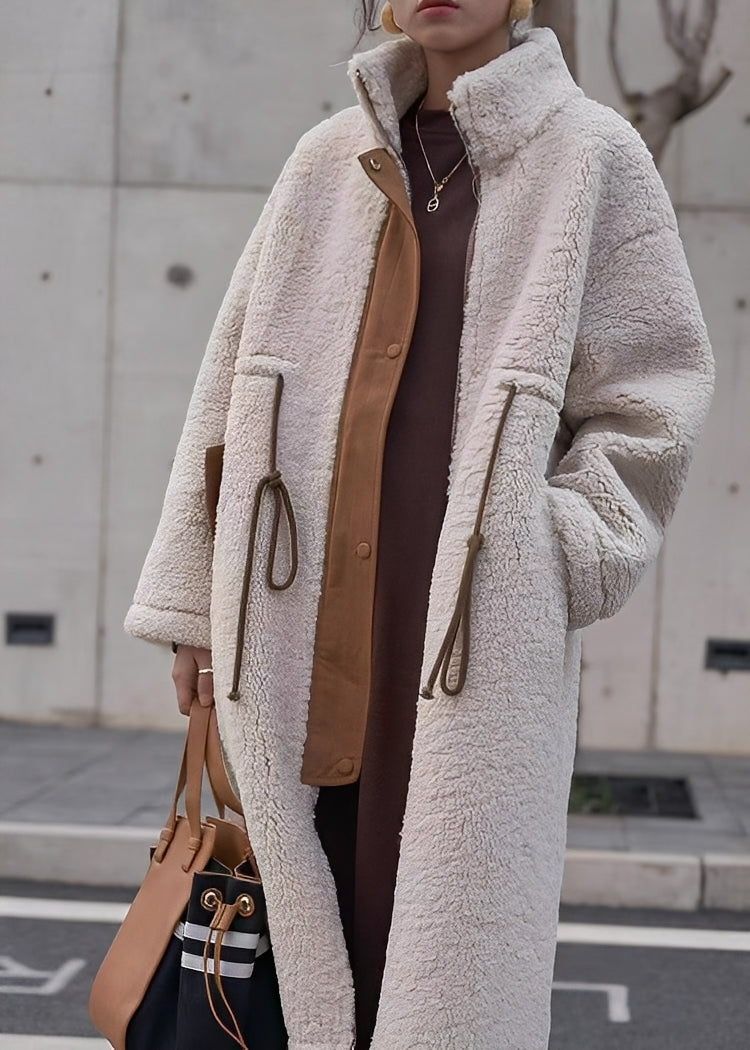 Noelene - Warmer, locker sitzender Wollmantel für Damen