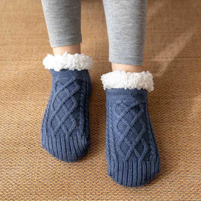 Raquel - Warme, rutschfeste Plüschsocken für Damen für den Winter