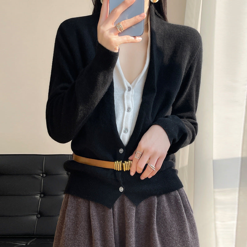 Jayleen - Lässiges Strickoberteil mit Knöpfen für Damen