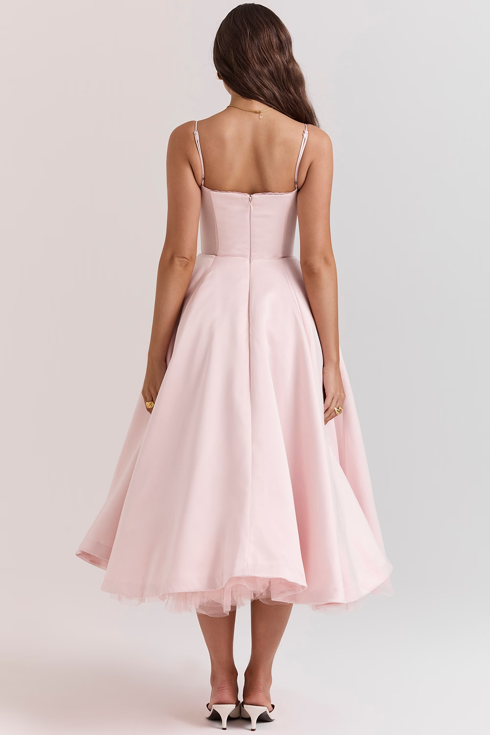 Leona - Schickes Satin-Kleid für Feiern