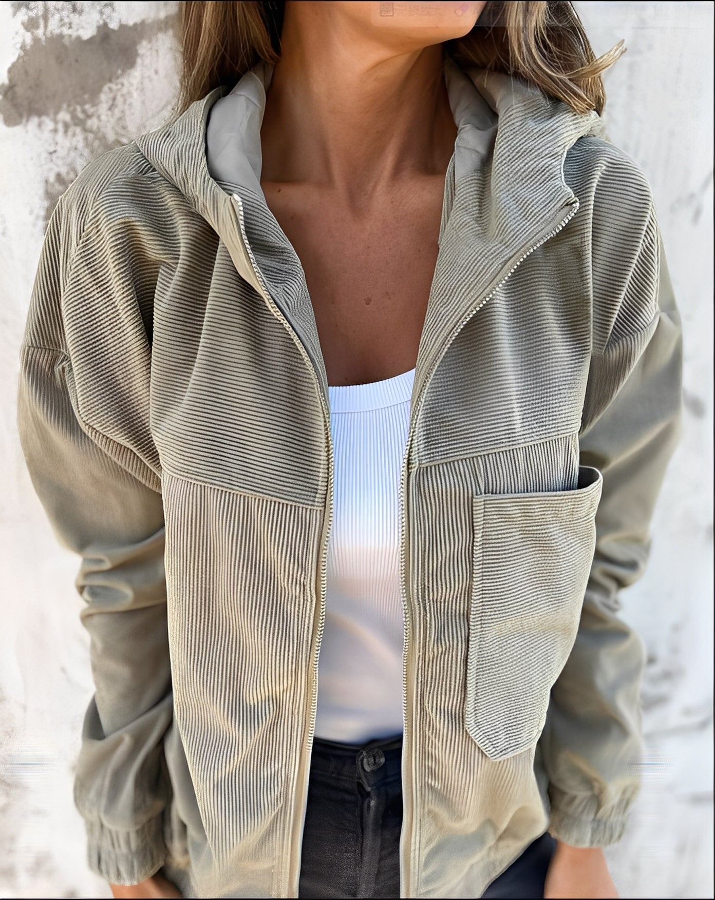 Gillian - Lässige Cordjacke mit Kapuze für Damen