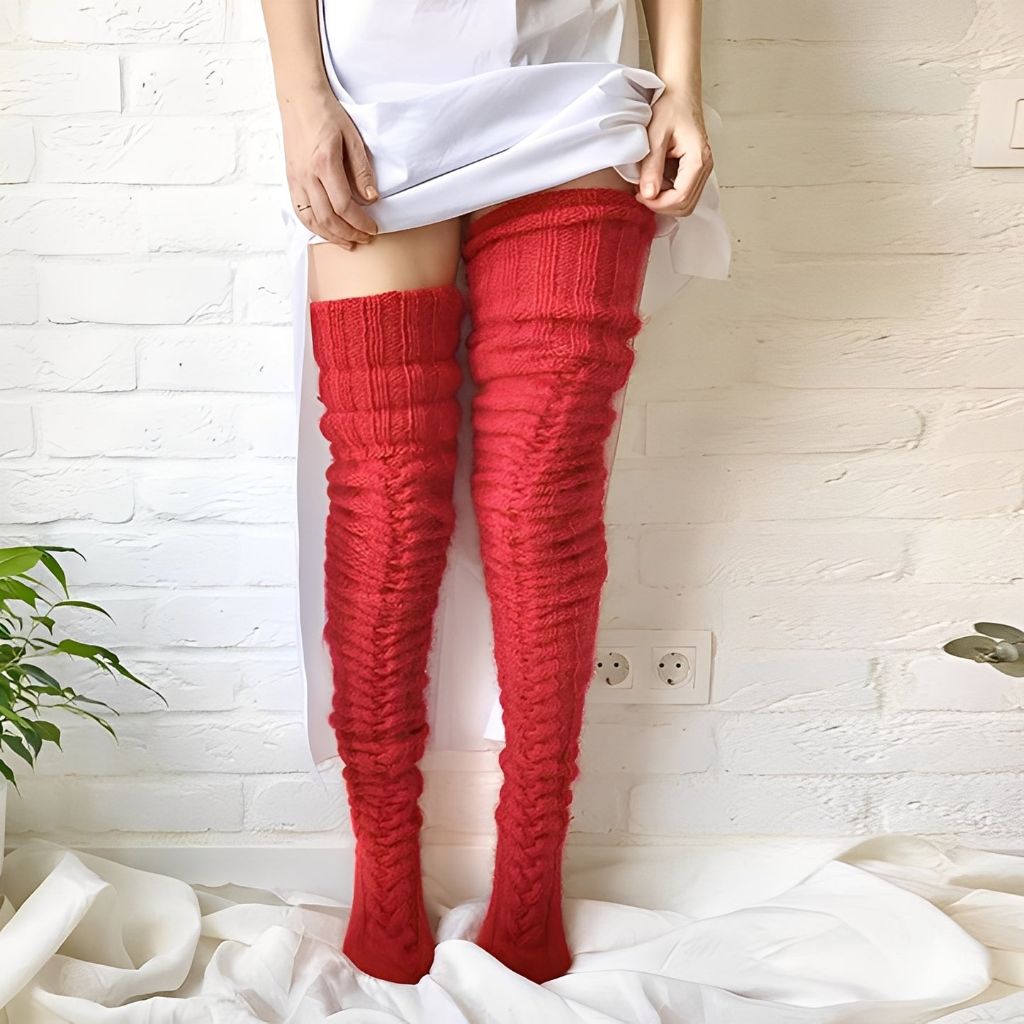 Hailee - Warme Strick-Overknee-Socken für Damen