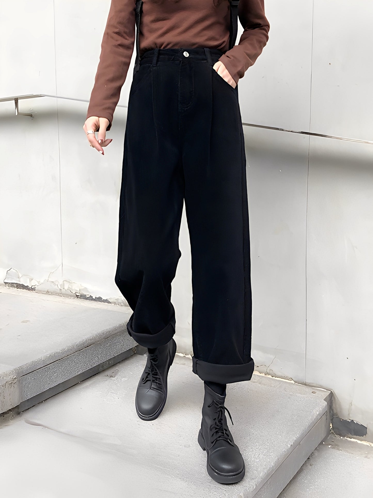 Shelbie - Klassische Cordhose mit weitem Bein für Damen