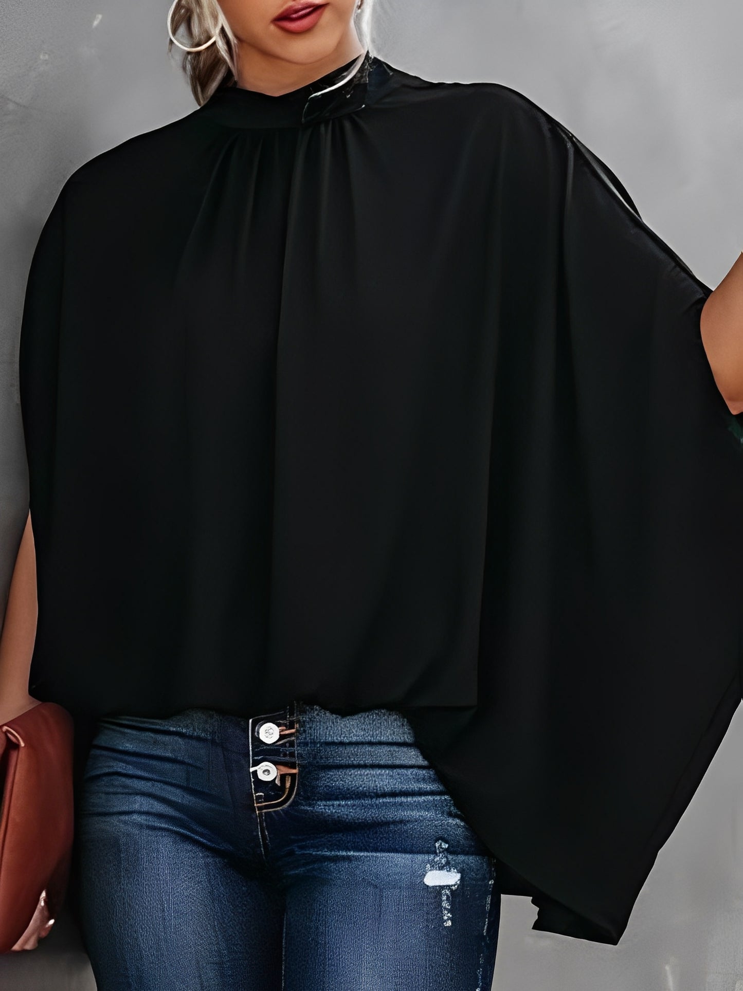 Nicola - Stilvolle Bluse mit Flair für Frauen