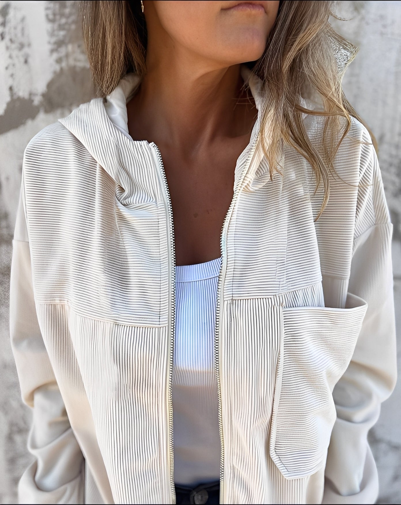 Gillian - Lässige Cordjacke mit Kapuze für Damen