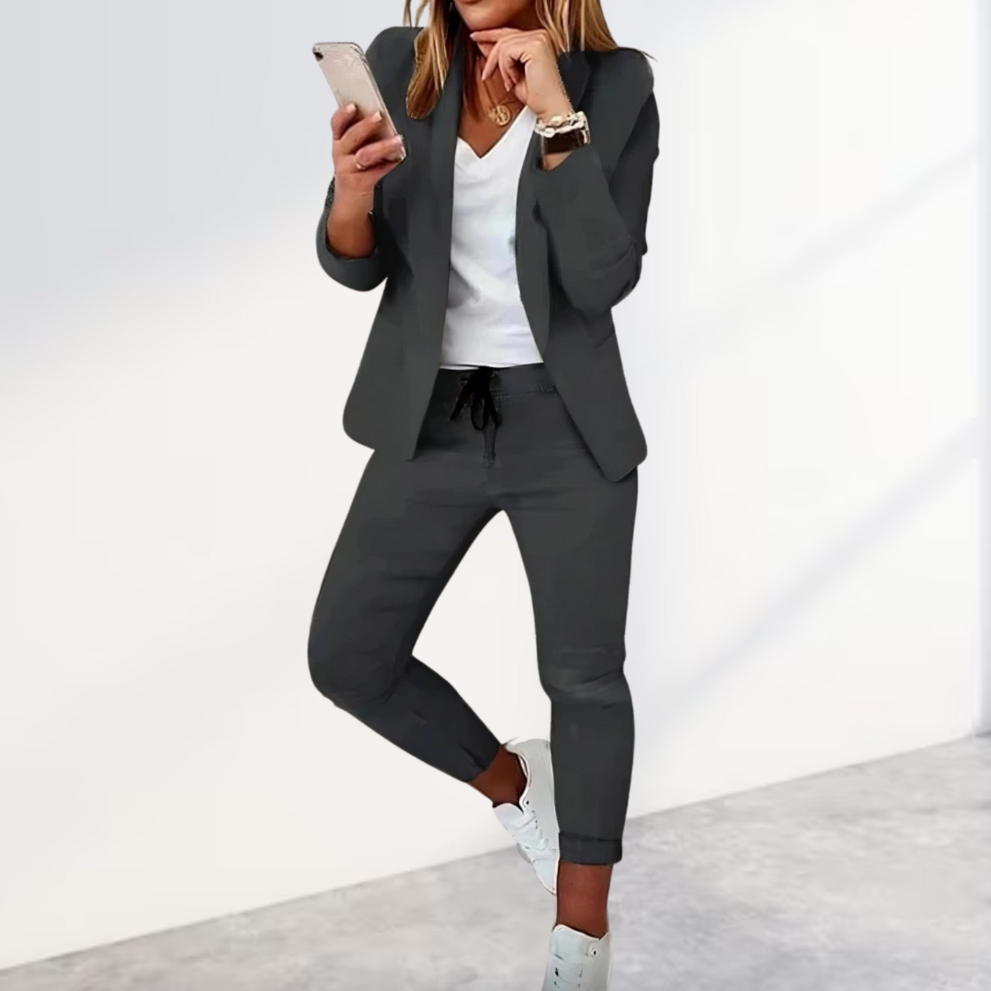 Amélie – Eleganter Blazer und Passende Hose