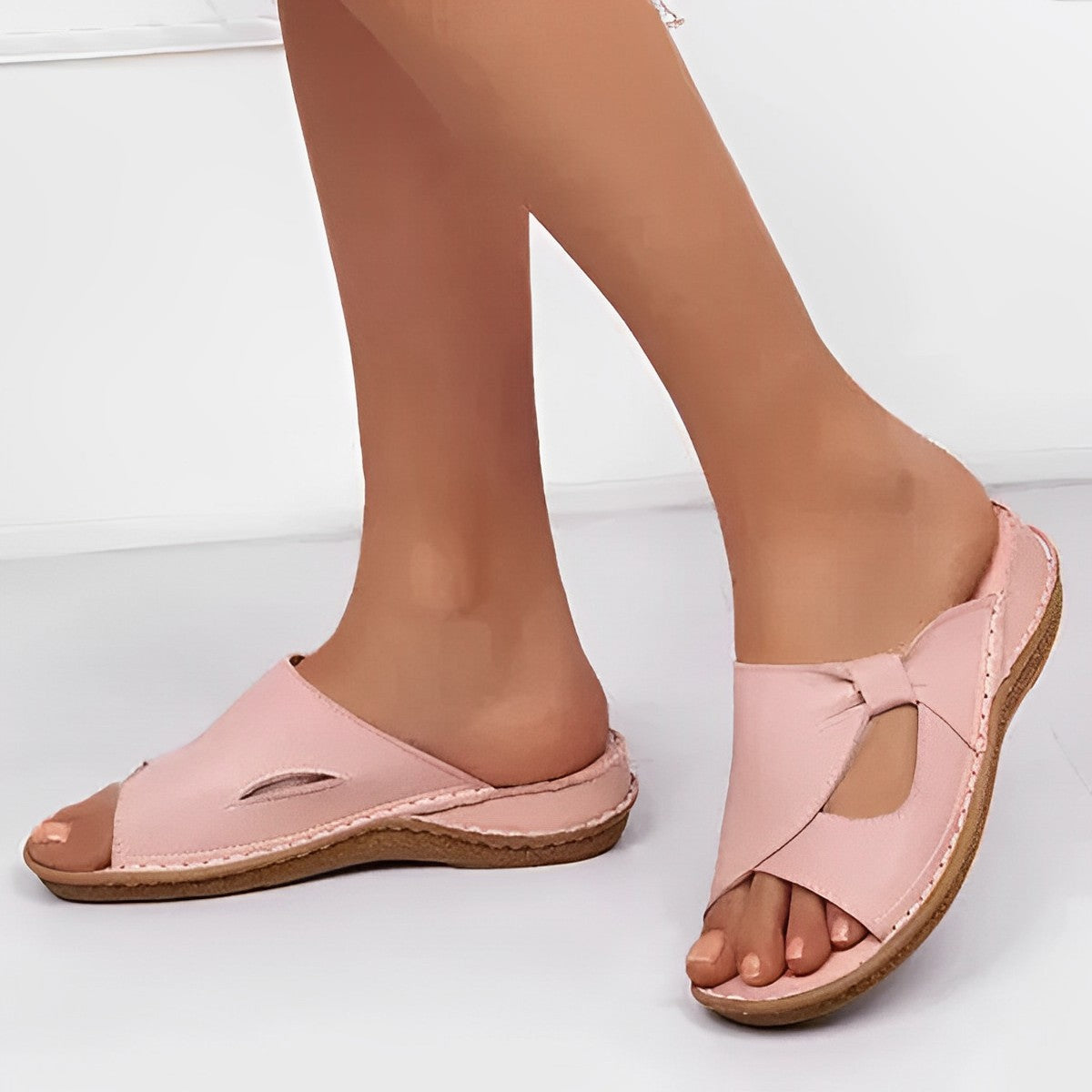 Zoey - Stilvolle flache Sandalen mit Fischmund für Damen