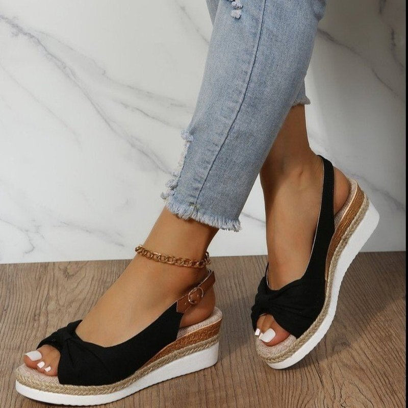 Genevieve - Outdoor-Sandalen mit Schnalle für Damen