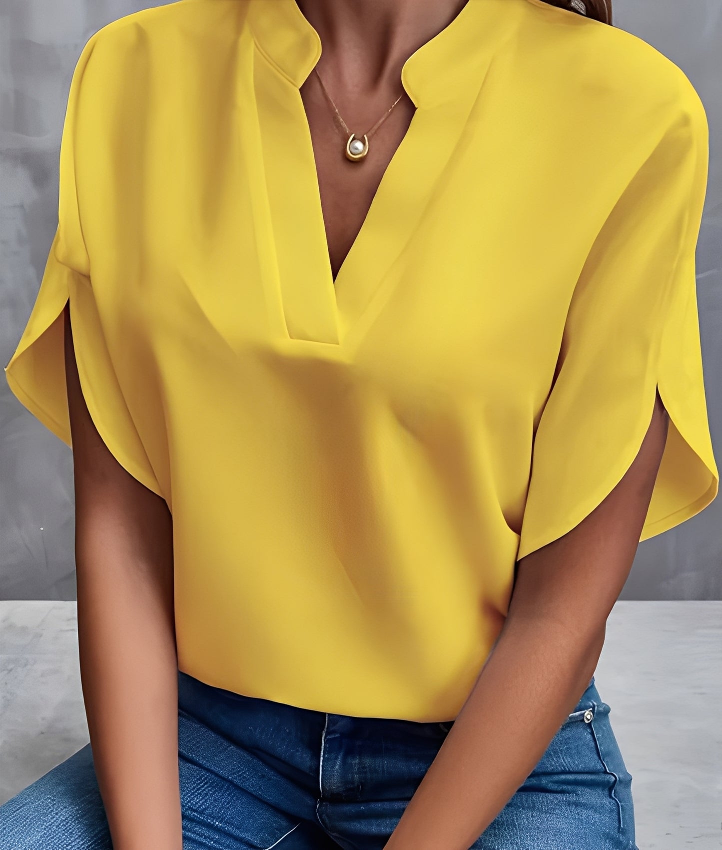 Chantelle - Schlichte Bluse mit V-Ausschnitt für Damen