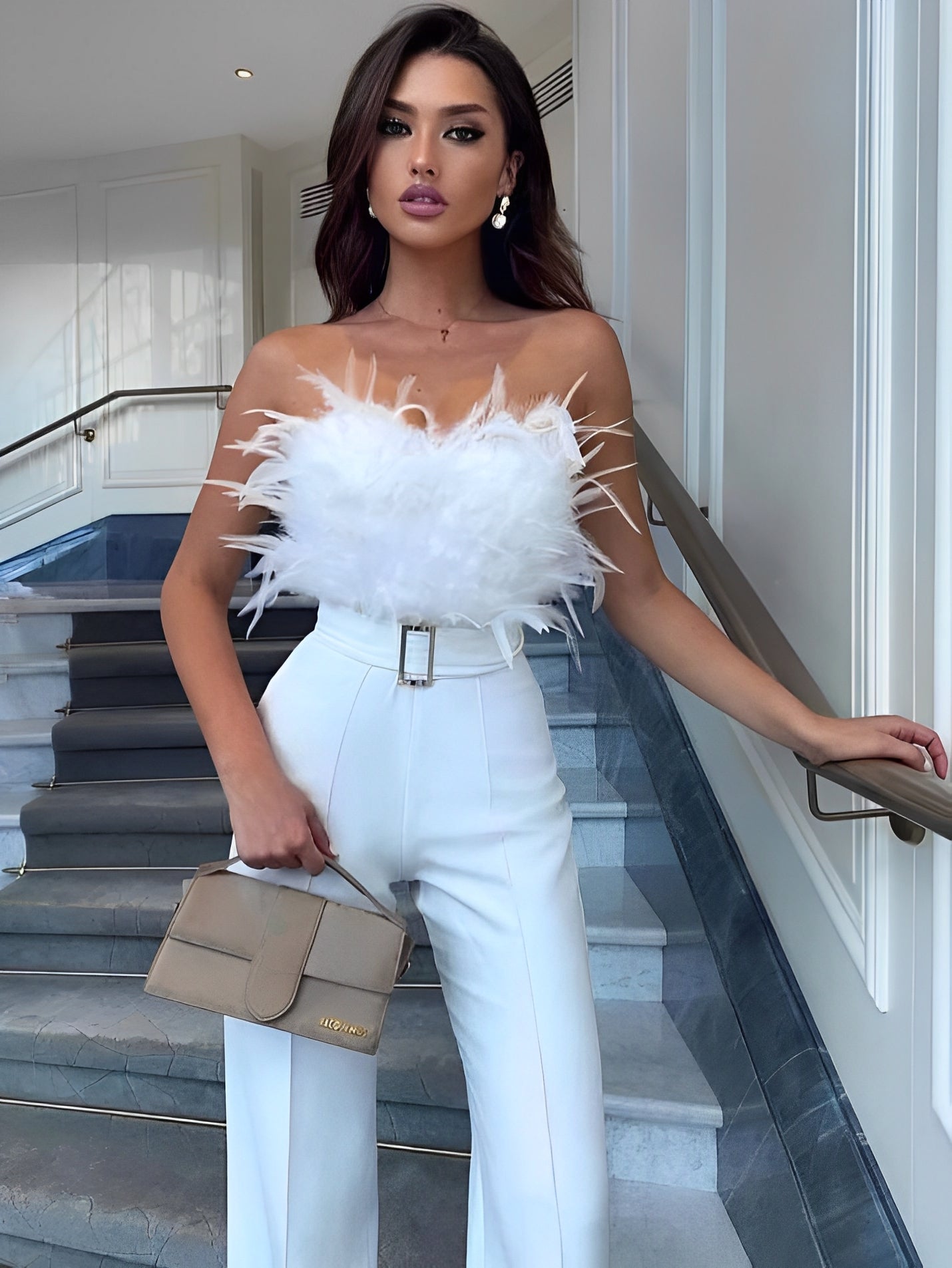 Rachelle - Eleganter Jumpsuit mit Feder-Oberteil für Damen
