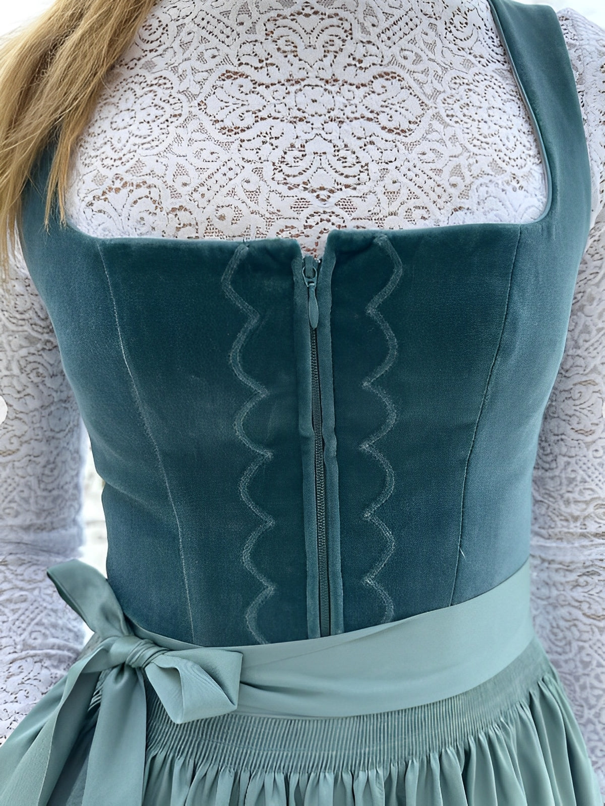 Muriel - Vintage-Oktoberfest-Dirndlkleid für Damen