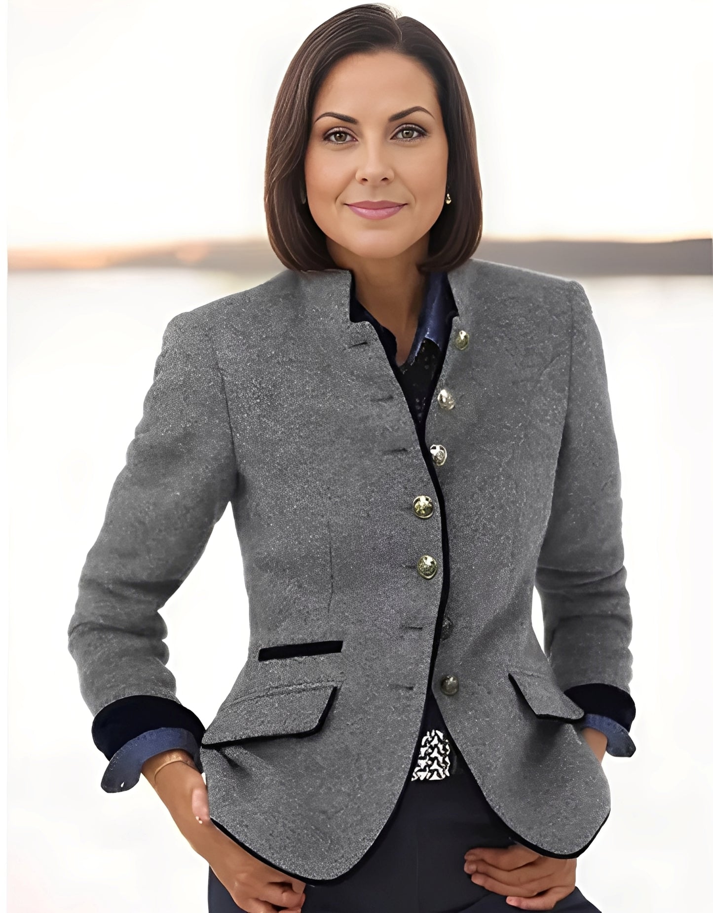 Marcelyn - Eleganter Mantel mit mehreren Knöpfen für Damen