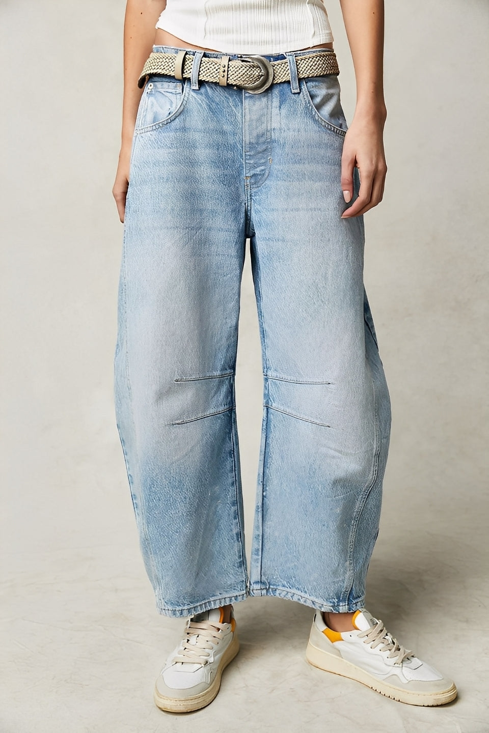 Adrienne - Klassische weit geschnittene Barrel-Jeans für Damen