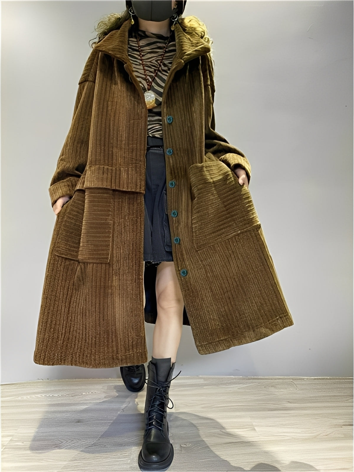 Alethea - Lässige lange Cordjacke mit Taschen für Damen