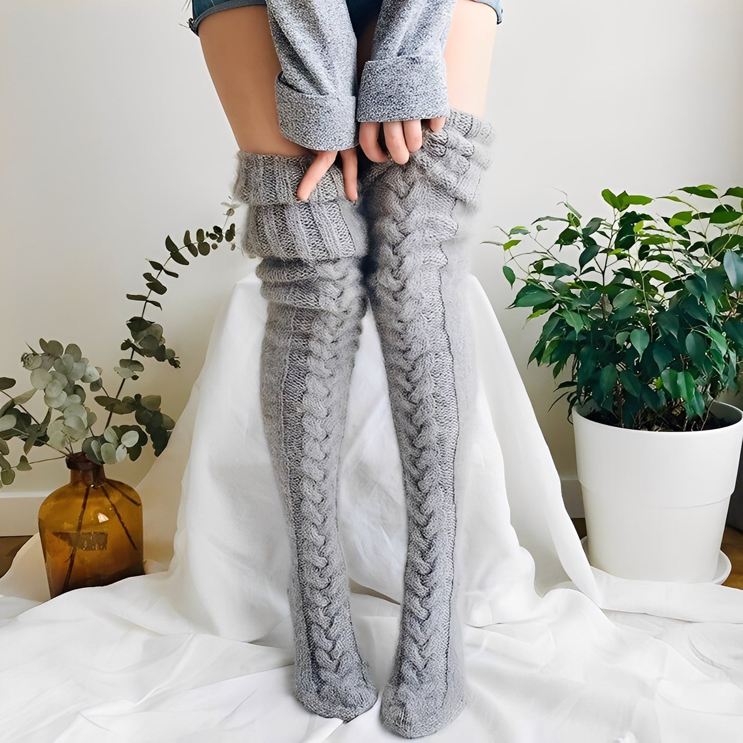 Hailee - Warme Strick-Overknee-Socken für Damen