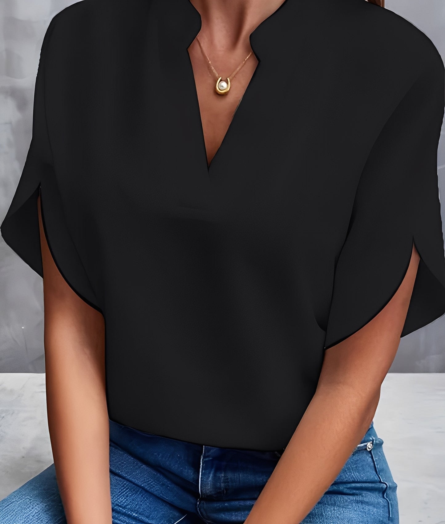Chantelle - Schlichte Bluse mit V-Ausschnitt für Damen