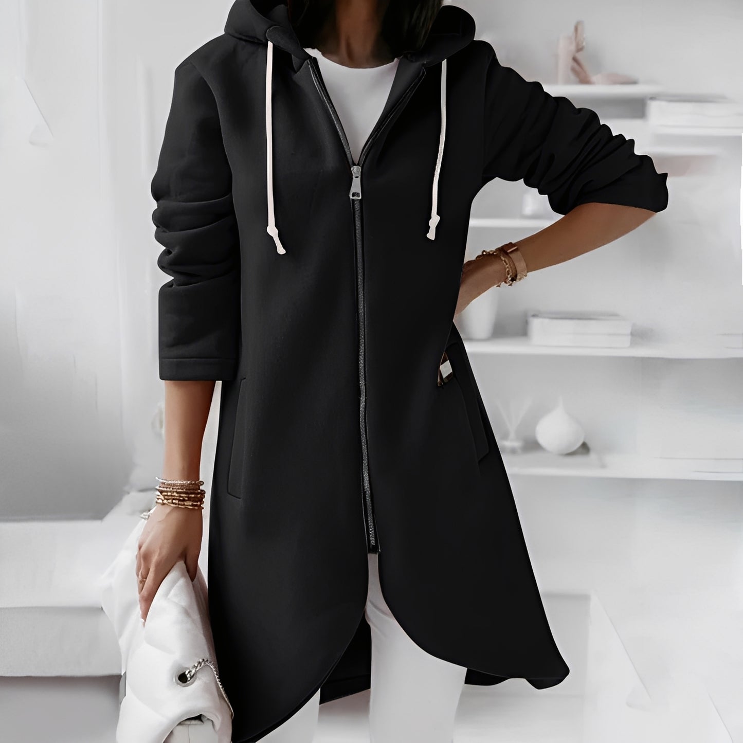 Myranda - Stylische Jacke mit Kapuze für Frauen