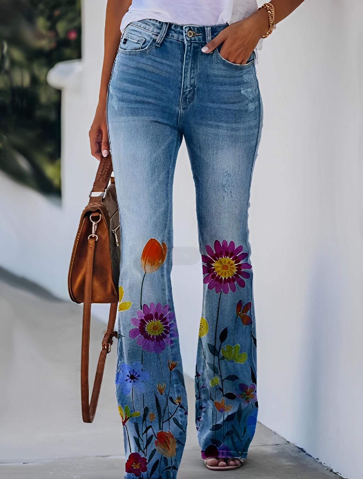 Glenna - Sommerliche Schlaghose mit Blumenmuster für Damen
