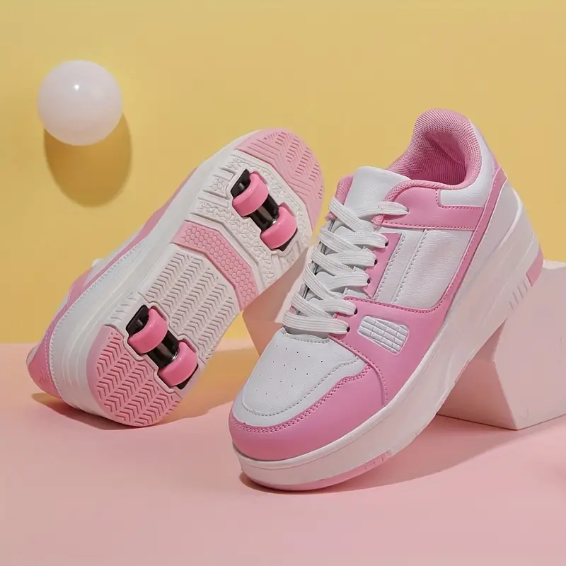 Mikee - Bequeme Rollschuh Sneaker Cool