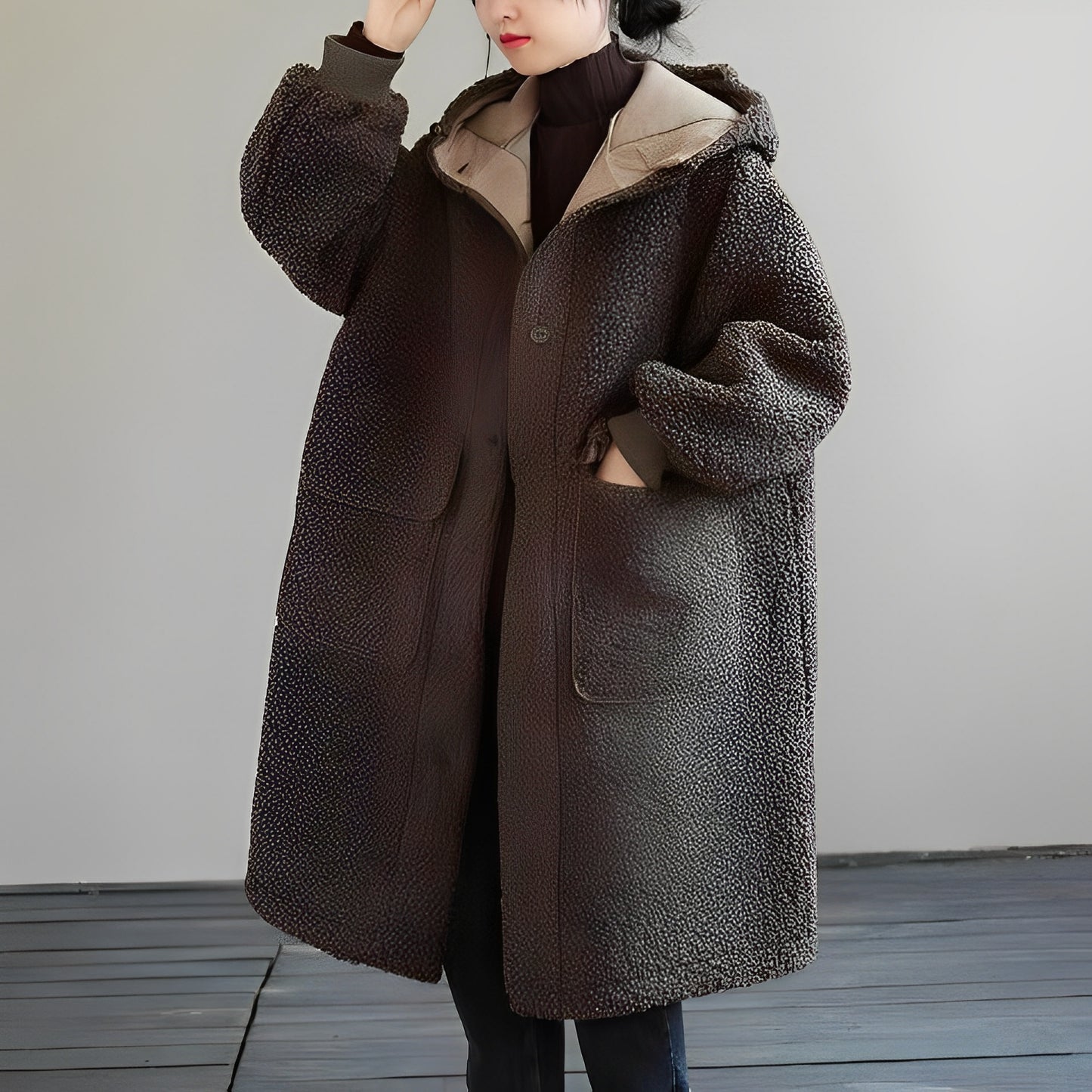 Nydia - Warmer Wollmantel mit Kapuze für Damen