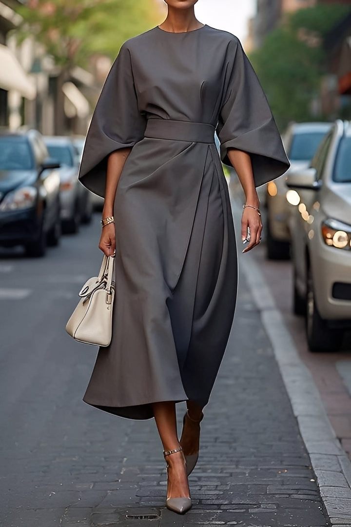 Elena - Elegantes, locker sitzendes Kleid mit Gürtel für Damen