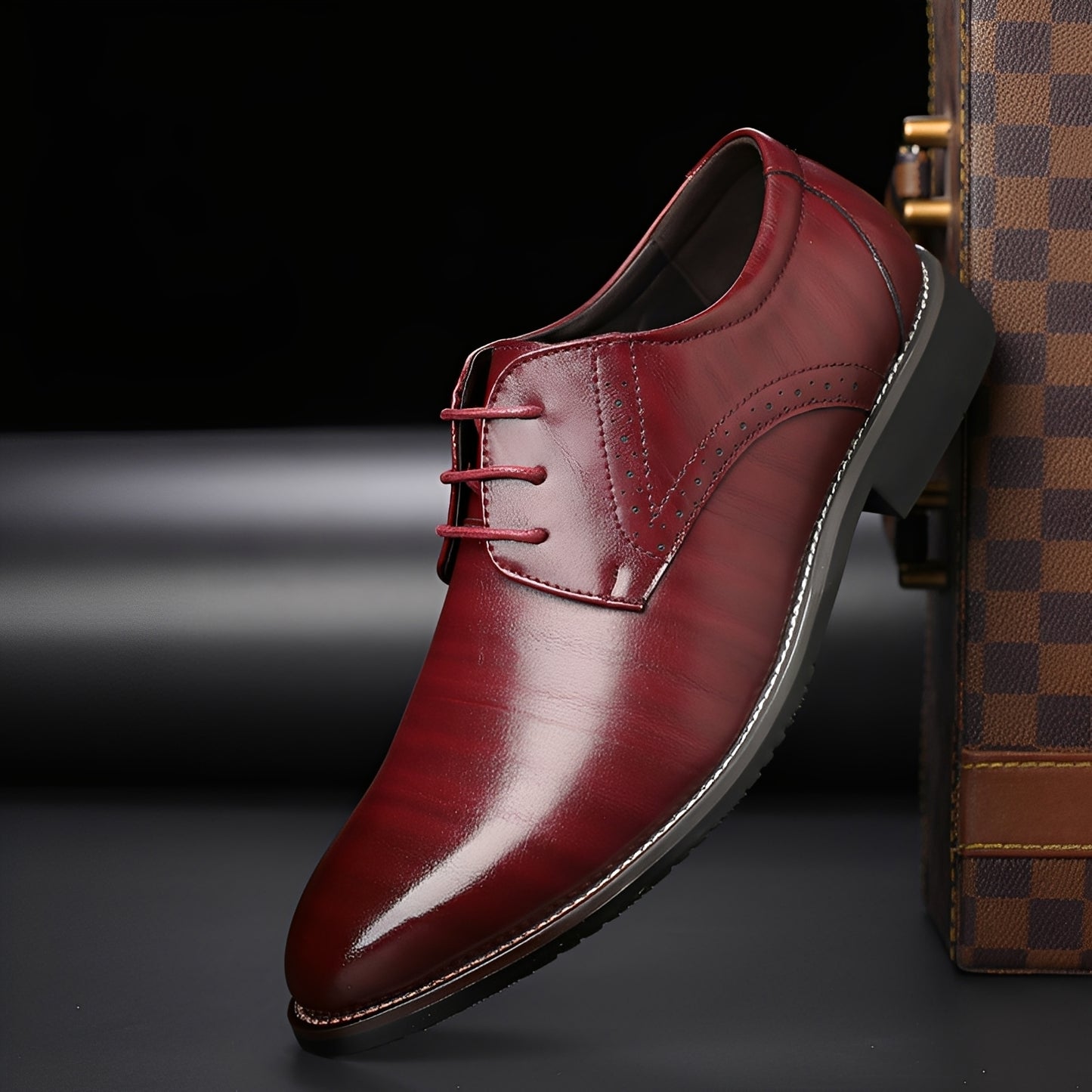 Desmond - Formelle Lederschuhe mit Brogue-Details für Herren