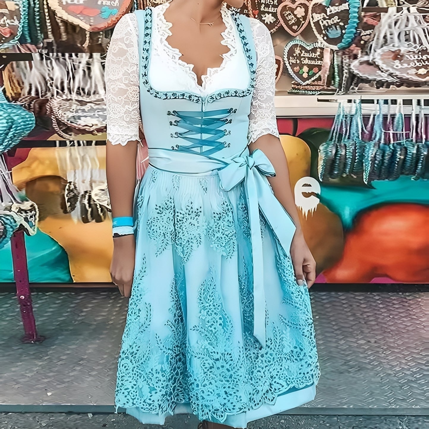 Mellony - Klassisches Dirndl in traditionellem Design für Damen