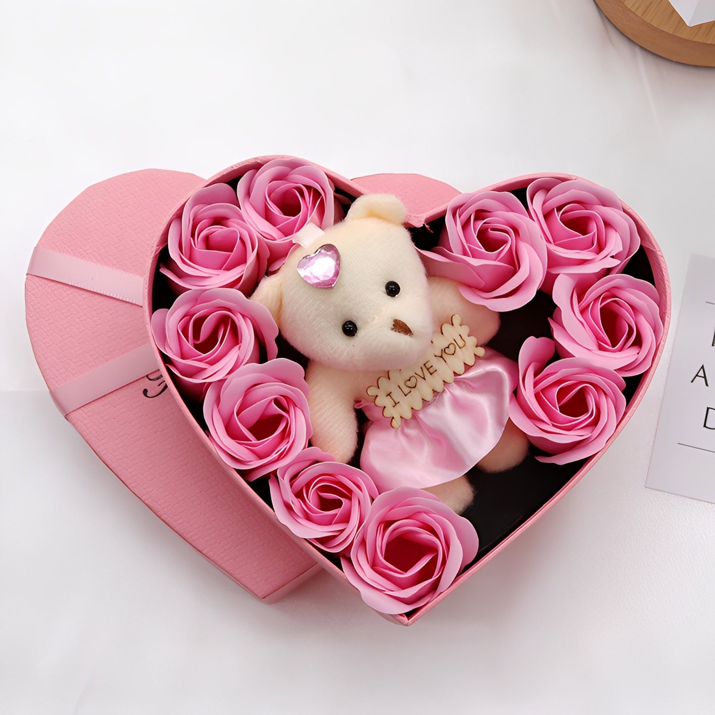 Heartley - Rosenbär Herzförmiges Geschenk zum Valentinstag