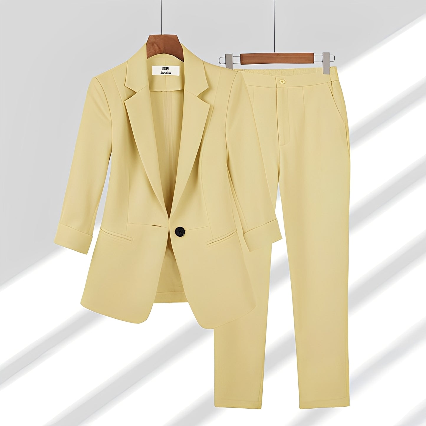 Andrea - Elegantes Blazer- und Hosen-Set für Damen