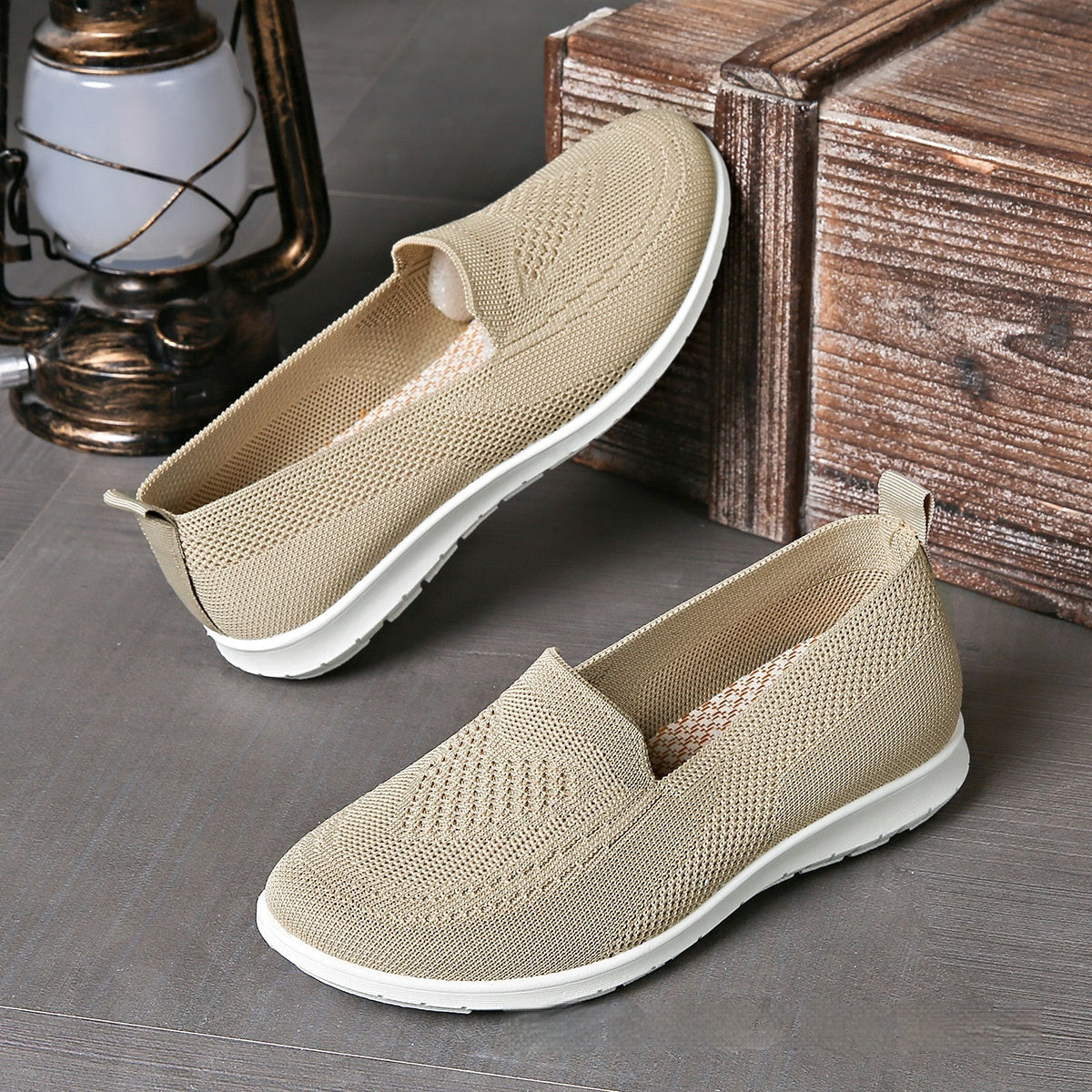 Madilynn - Lässige, atmungsaktive Slipper für Damen
