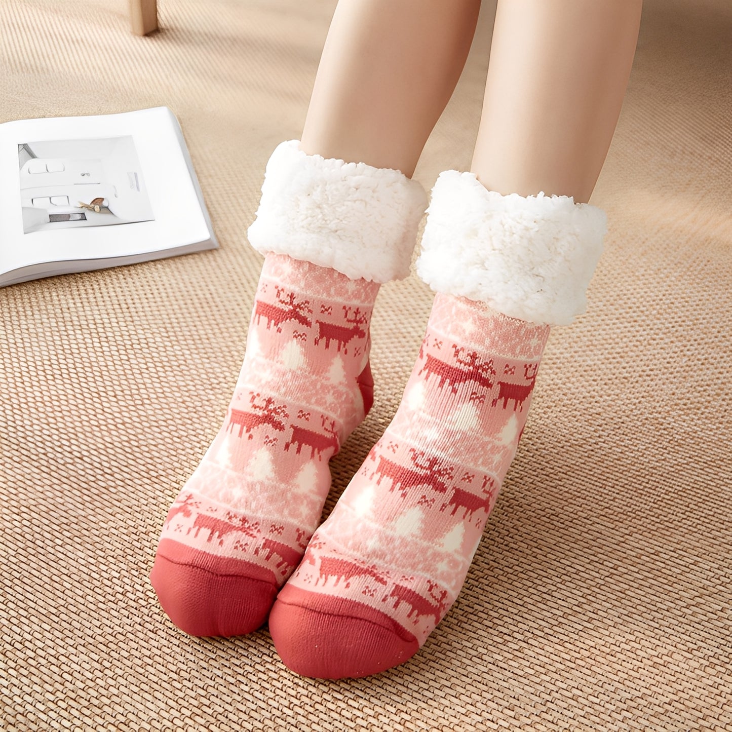 Clarice - Stilvolle mittellange Weihnachtssocken für Damen
