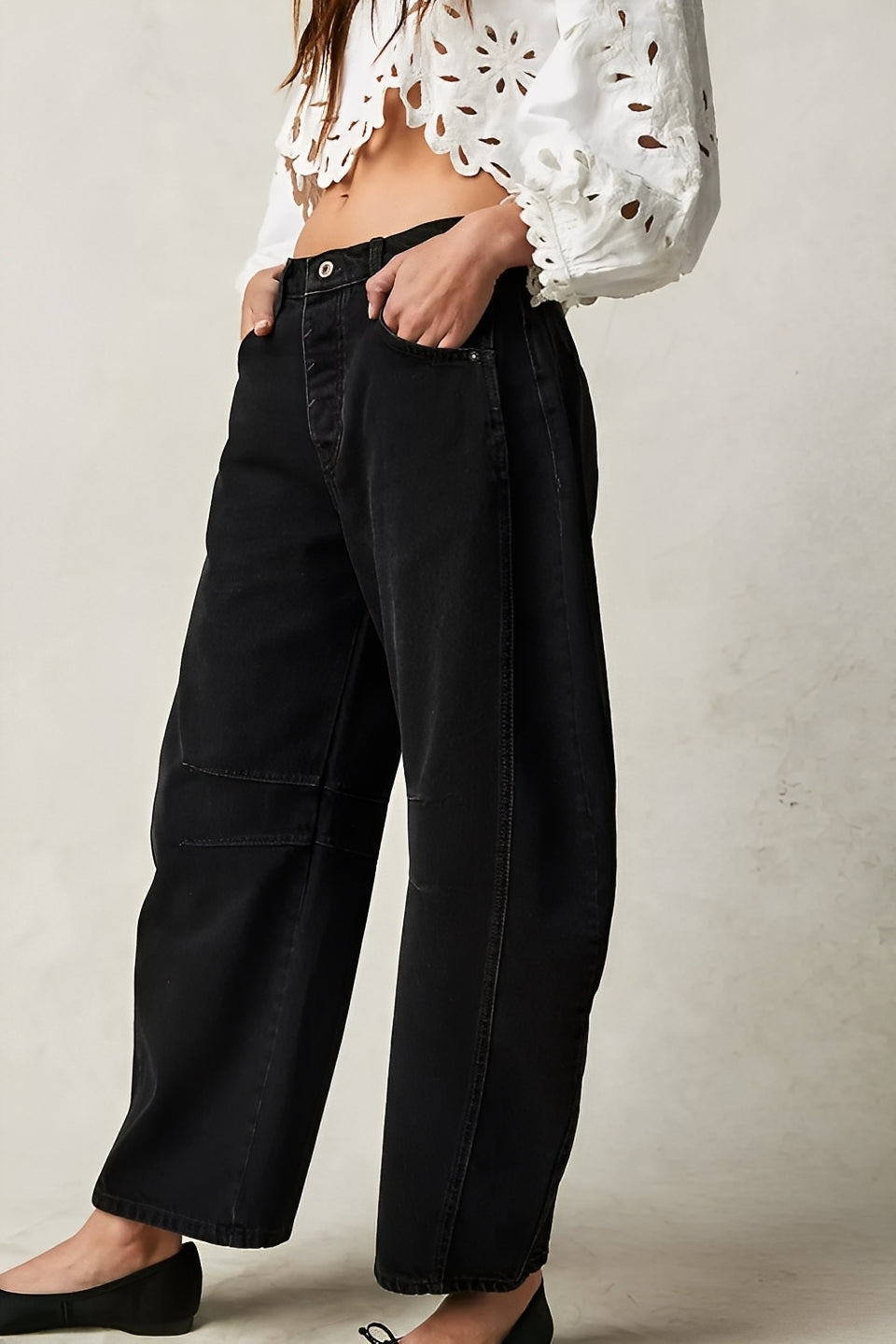 Adrienne - Klassische weit geschnittene Barrel-Jeans für Damen
