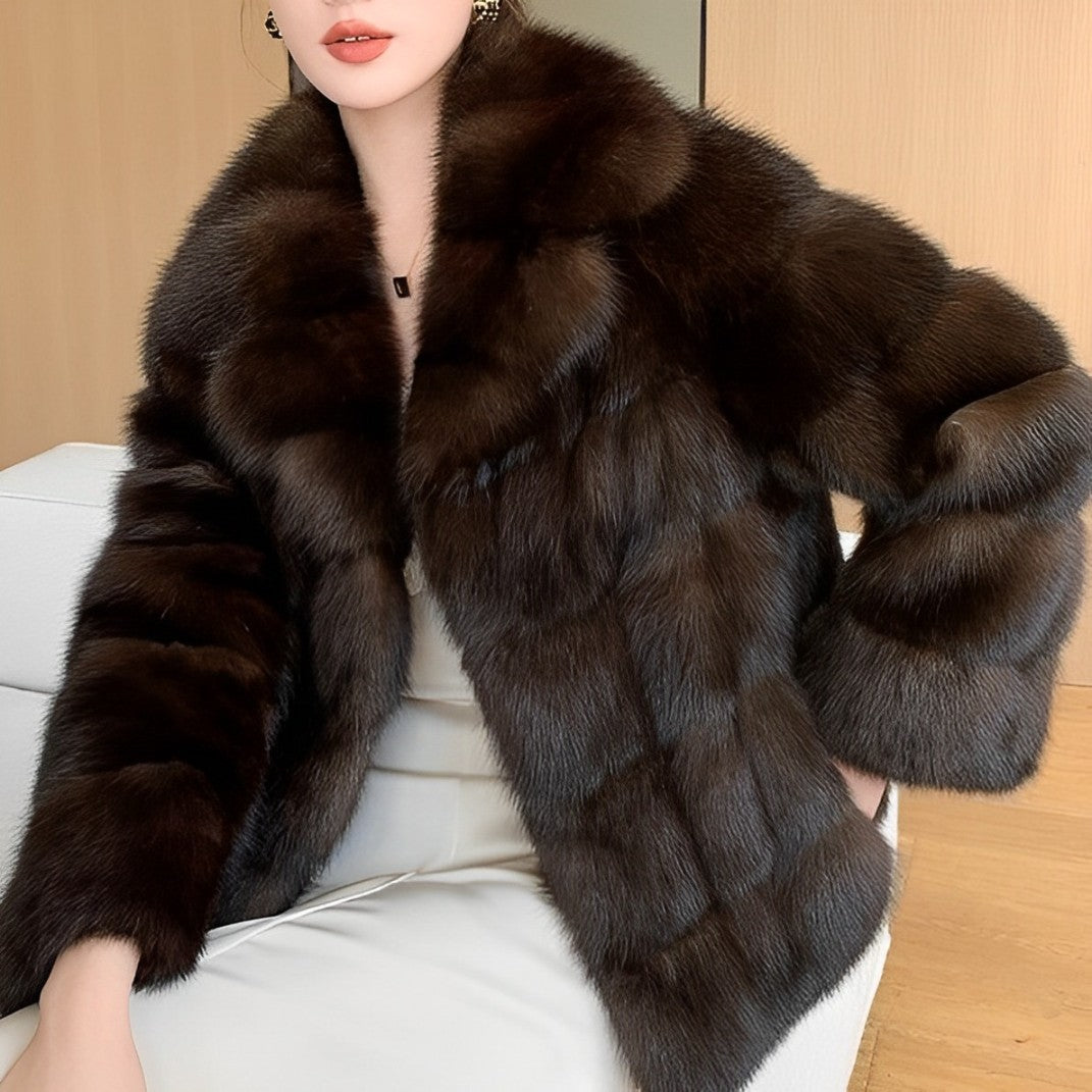 Georgia - Dicker warmer Pelzmantel für Damen
