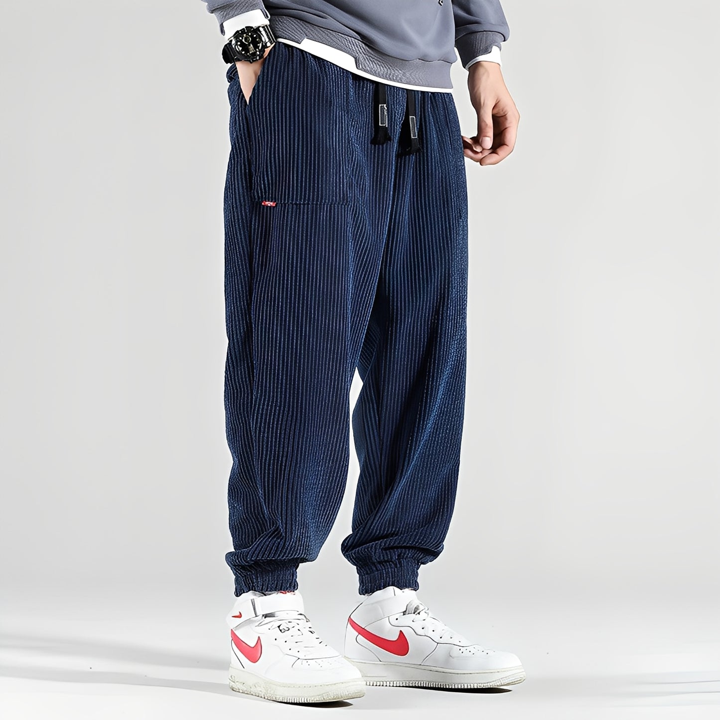 Kodey - Lässige, weite Cordhose für Herren