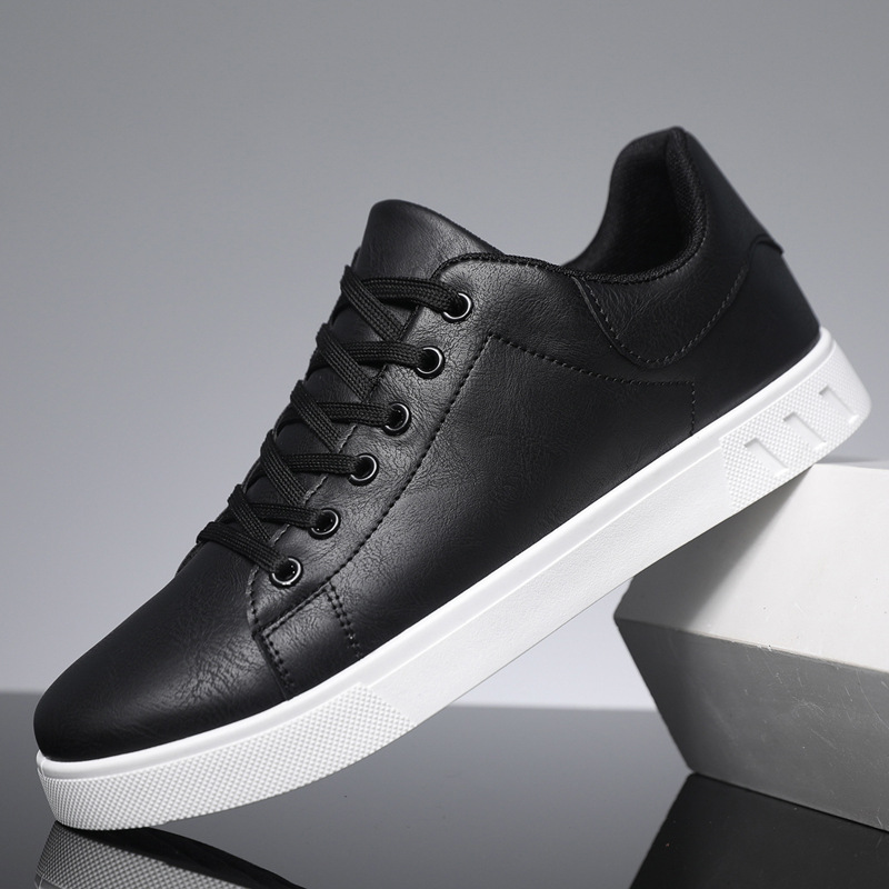 Randall - Stilvolle, flache Lederschuhe für Herren