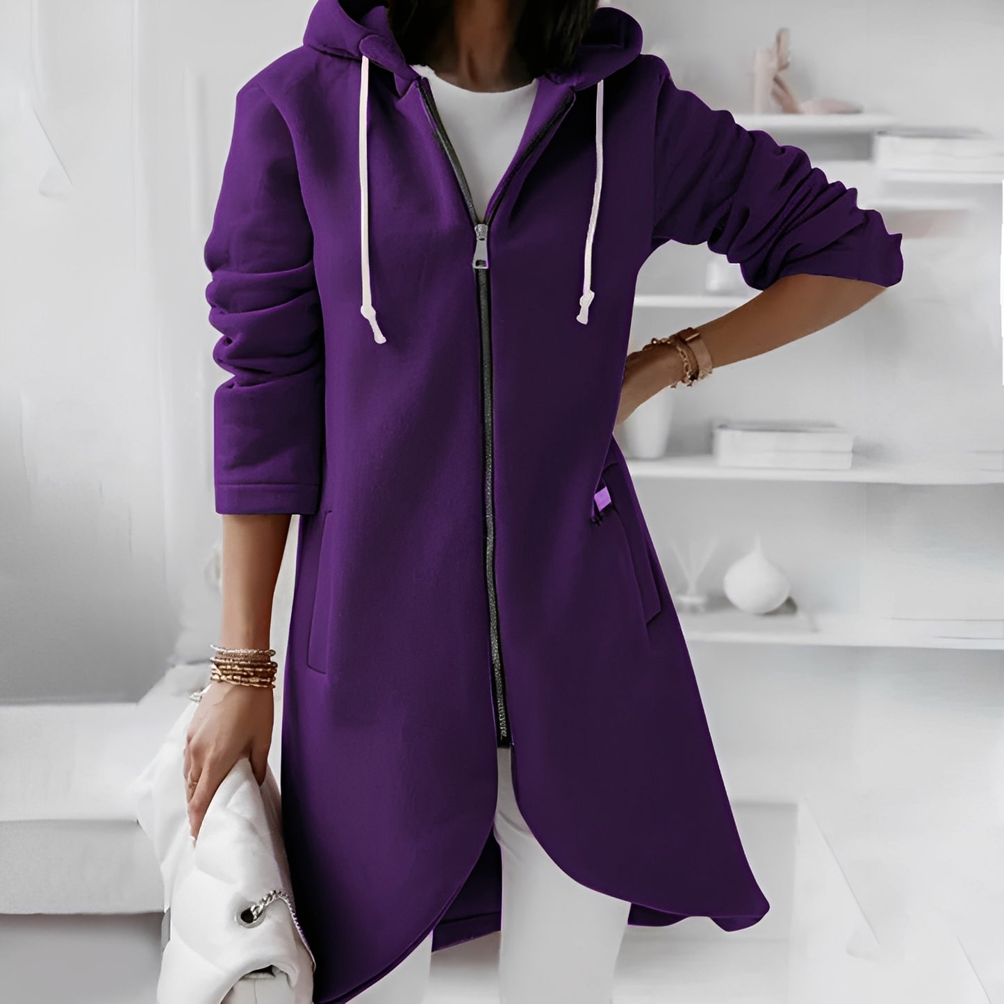 Myranda - Stylische Jacke mit Kapuze für Frauen