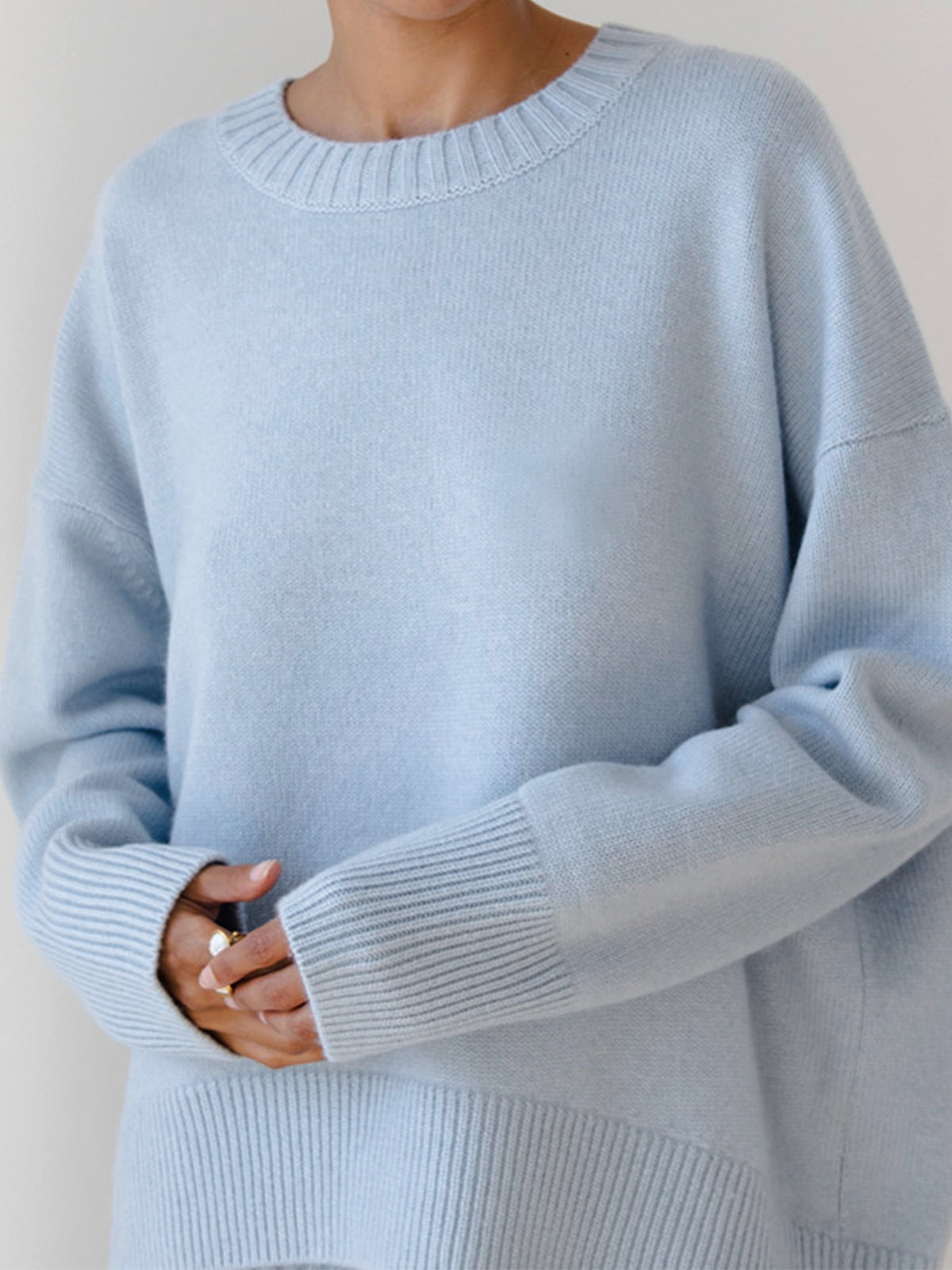 Amara – Übergröße Pullover „Zuckerwatte“