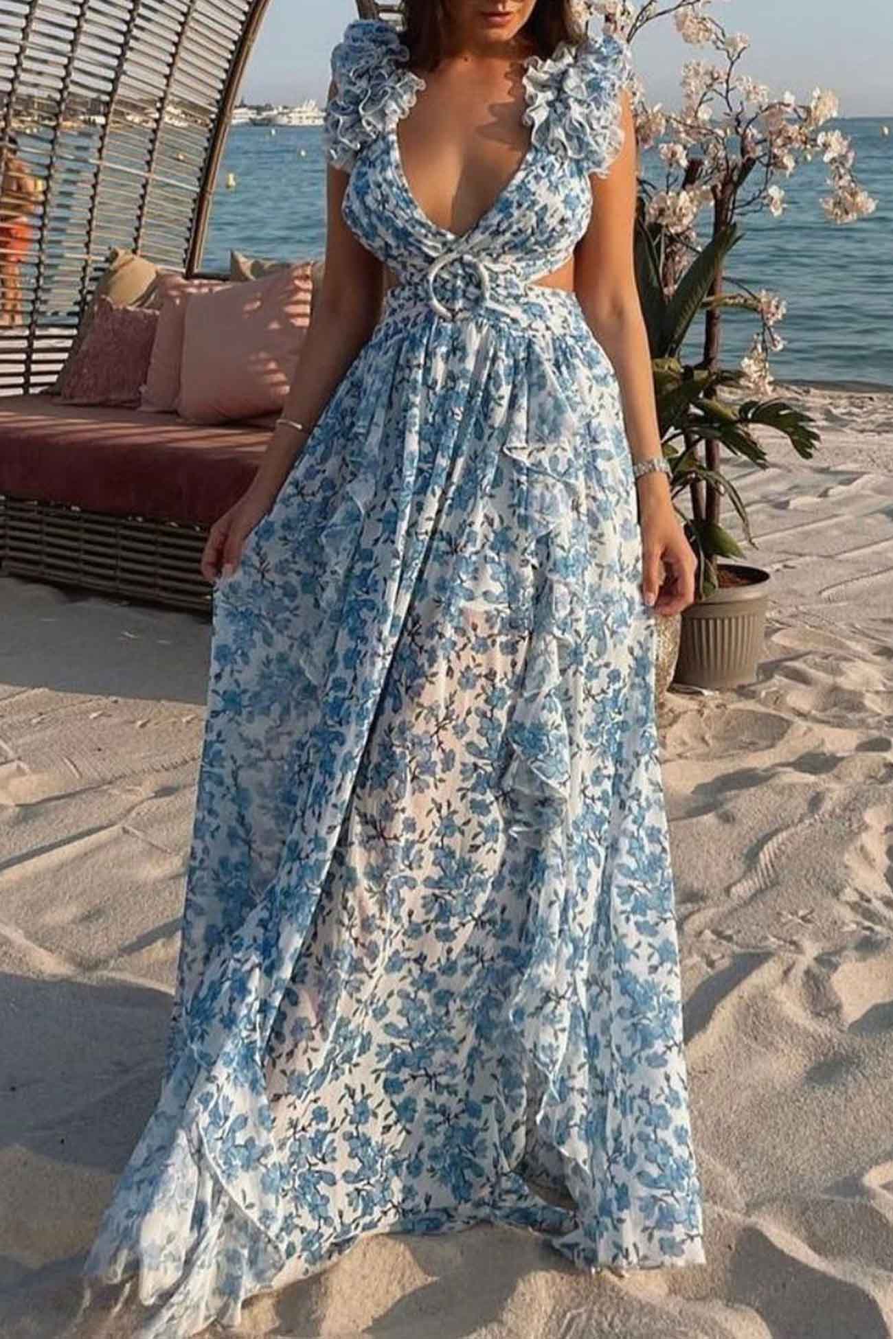Noemi – Maxikleid mit Cut-Out und hohem Schlitz