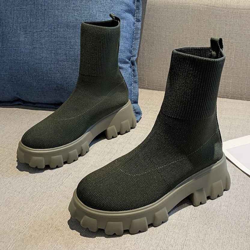 Kailani - Trendige und Bequeme Damen Stiefel