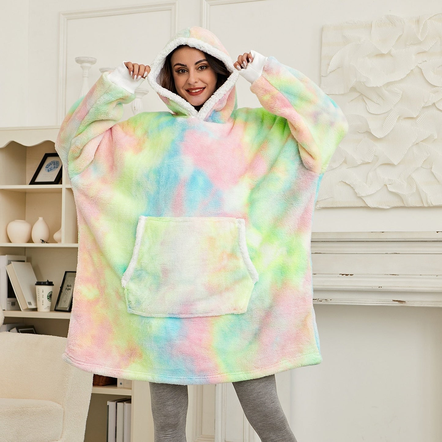 Malia - Kuschelige Hoodie-Decke