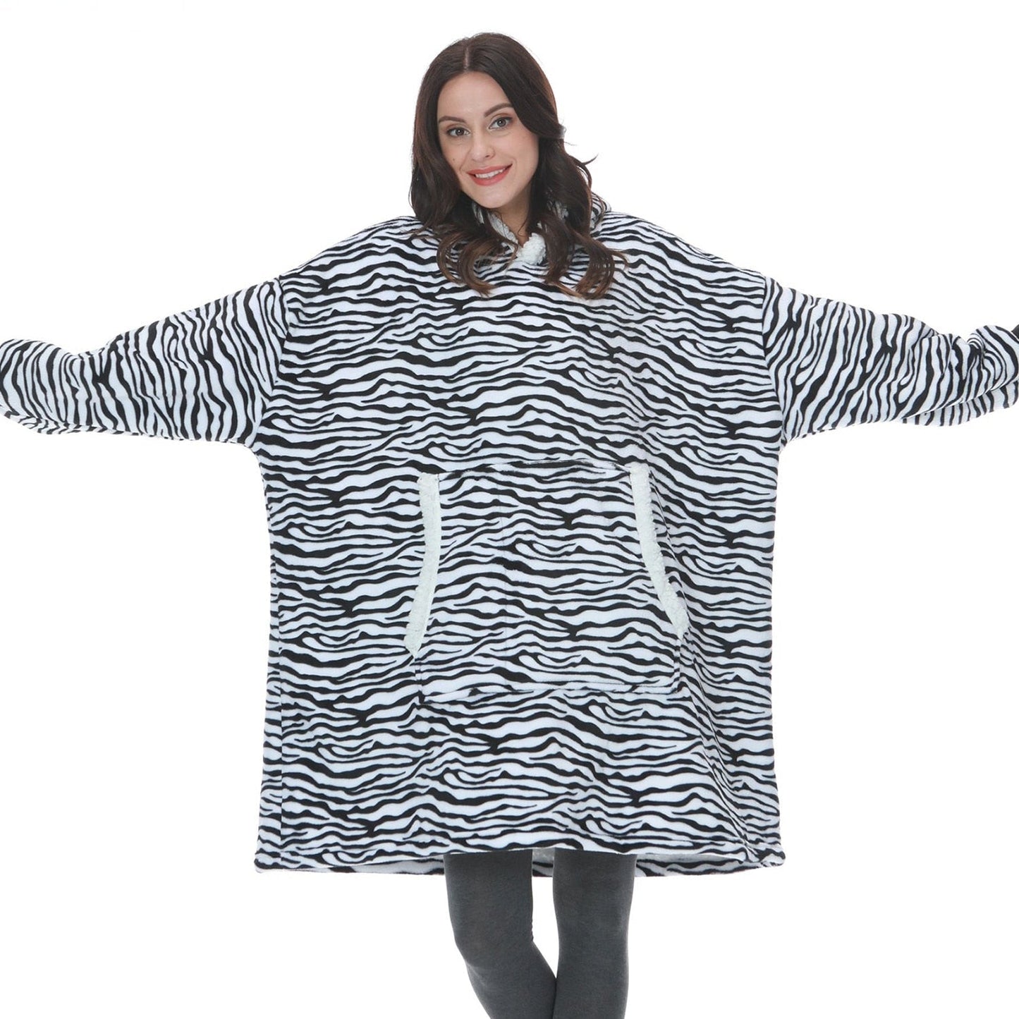 Malia - Kuschelige Hoodie-Decke