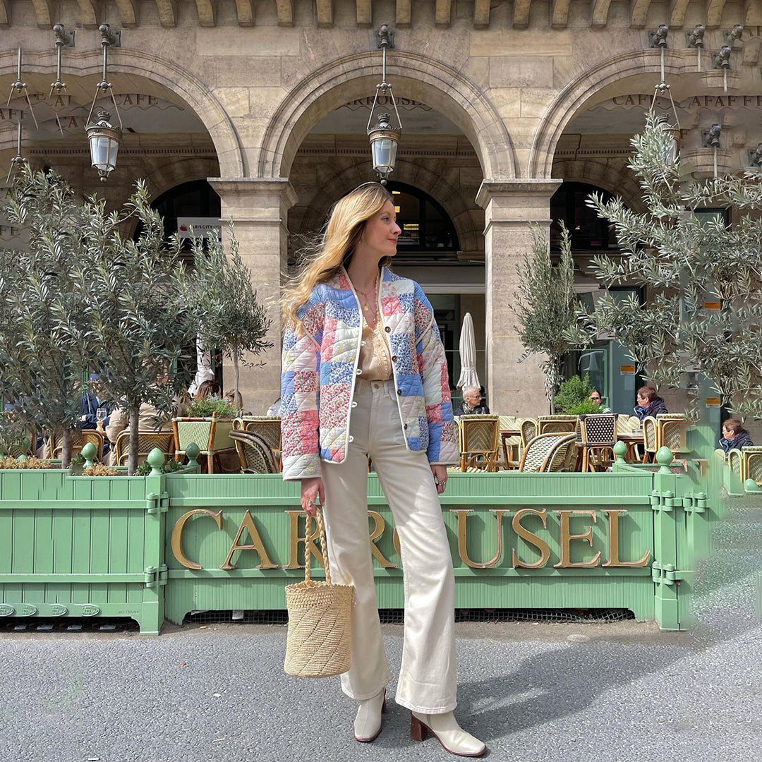 Elena – Steppjacke mit Blumenmuster