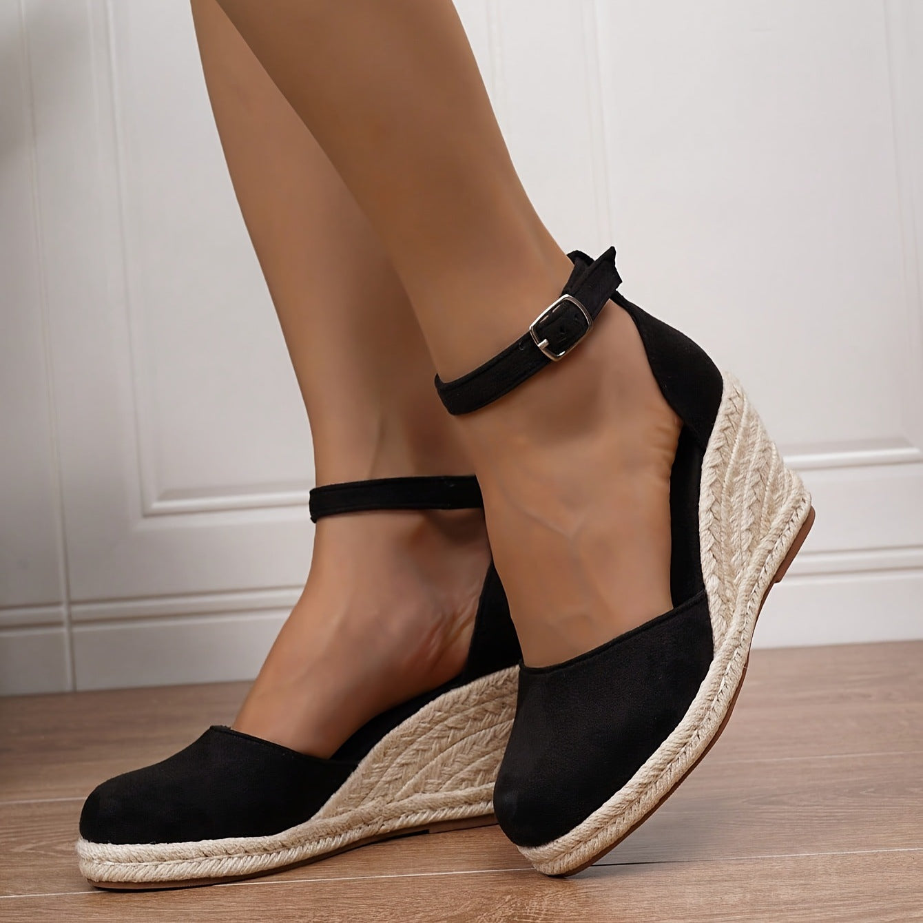 Nadia – Flache Riemchensandalen für Damen