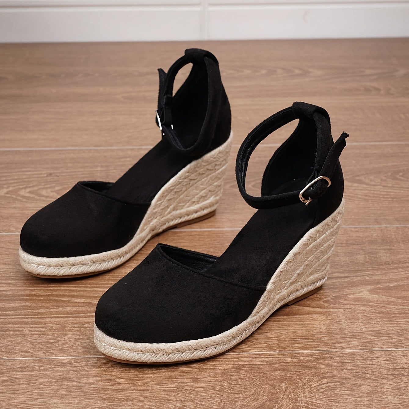 Nadia – Flache Riemchensandalen für Damen