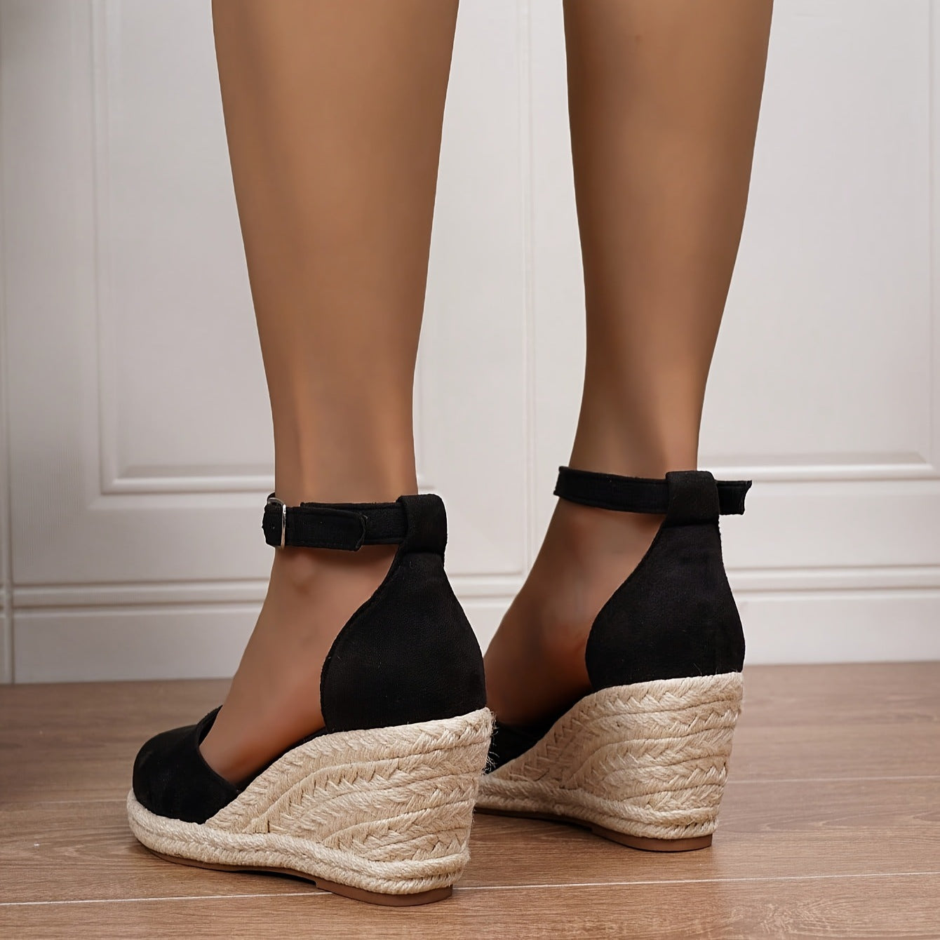 Nadia – Flache Riemchensandalen für Damen
