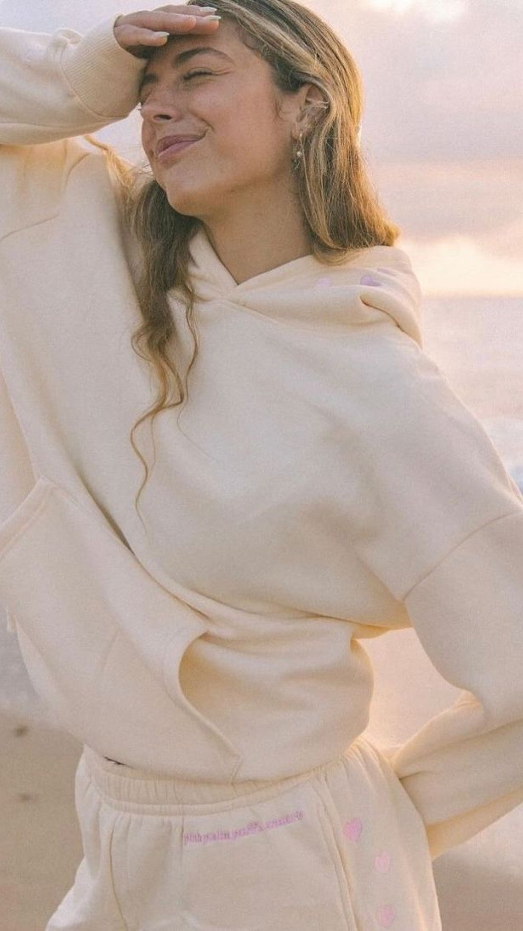 Mira – Oversize Sweat Tropisch