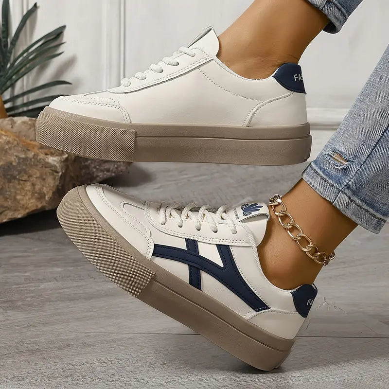 Naomi - Damen Plateau-Sneaker im Retro-Stil