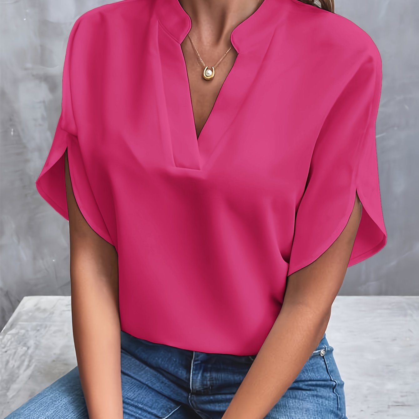 Billie – Zeitlose Bluse mit V-Ausschnitt