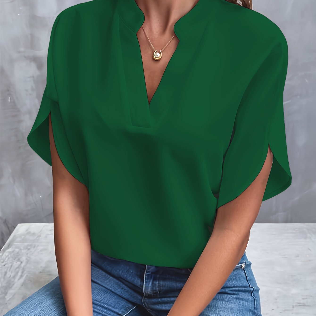 Billie – Zeitlose Bluse mit V-Ausschnitt